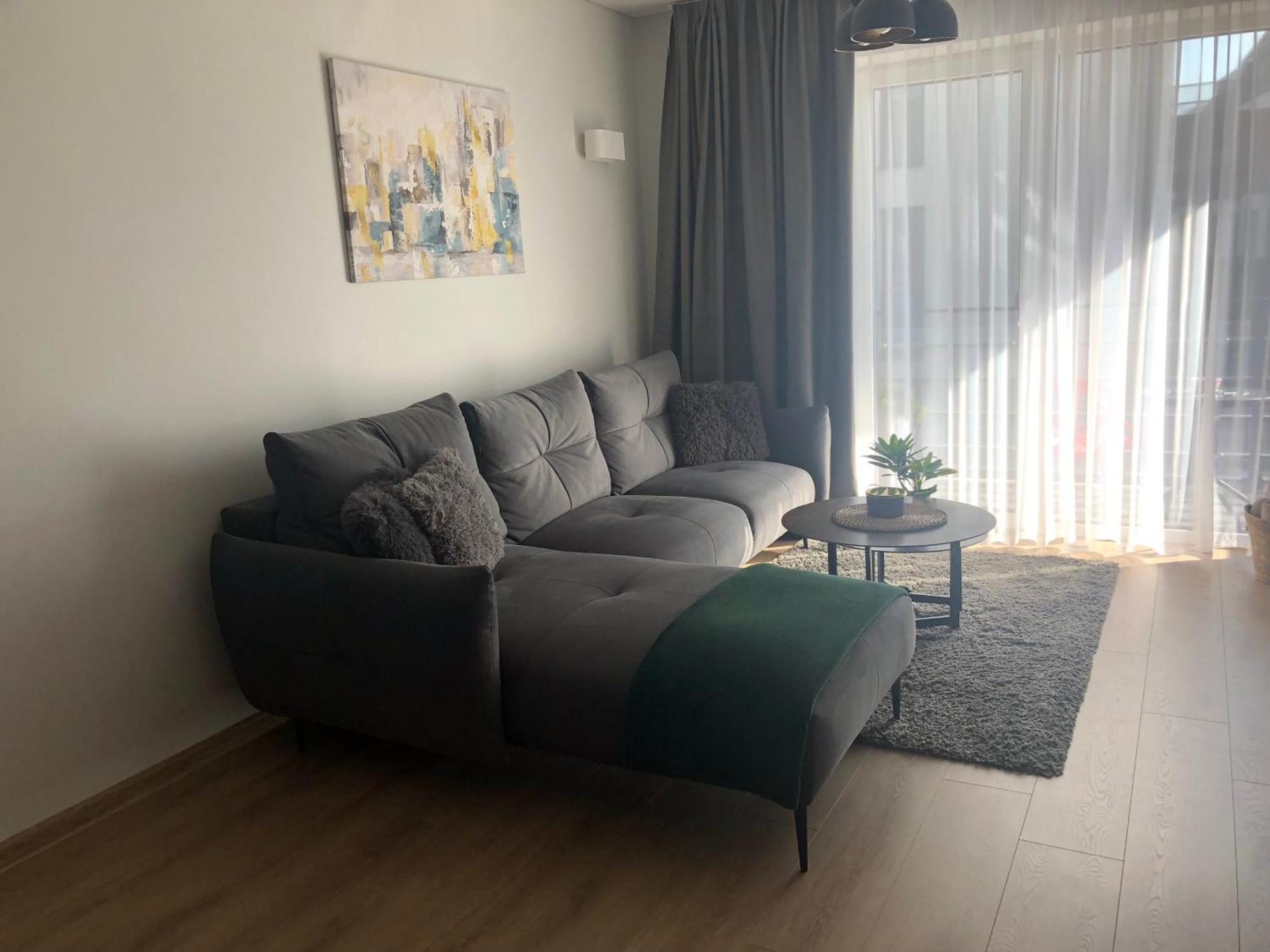 Cosy 1 Bedroom Apartment In The Heart Of Old Town With Parking Kaunas Esterno foto